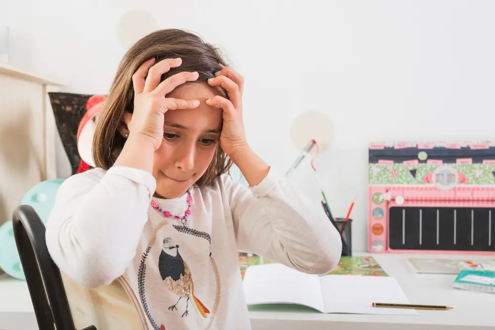 YOOL EDUCATION | Alternatives scolaires pour enfants en situation de phobie s...